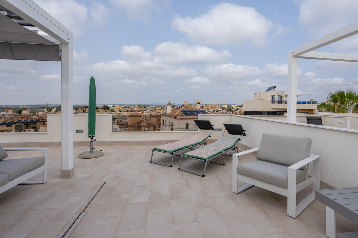 2 Bed Apartment for sale in Villamartin Costa Blanca, Alicante, Spain