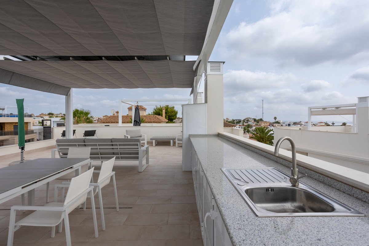 2 Bed Apartment for sale in Villamartin Costa Blanca, Alicante, Spain