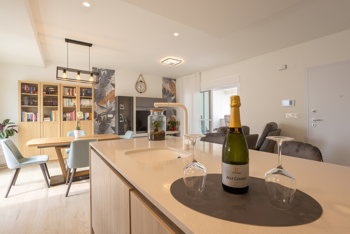 2 Bed Apartment for sale in Villamartin Costa Blanca, Alicante, Spain
