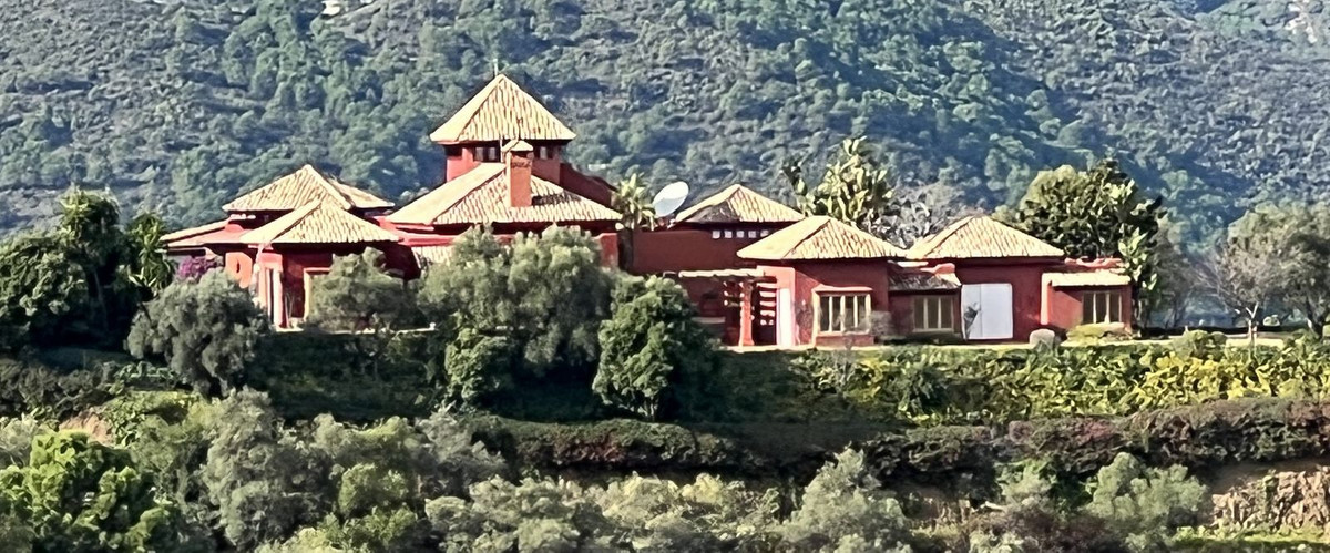 Se vende Villa - Chalet de 5 dormitorios en Costa Del Sol, Málaga, España