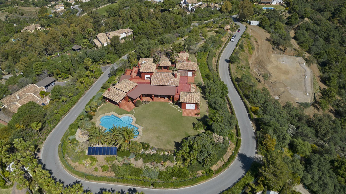 Se vende Villa - Chalet de 5 dormitorios en Costa Del Sol, Málaga, España