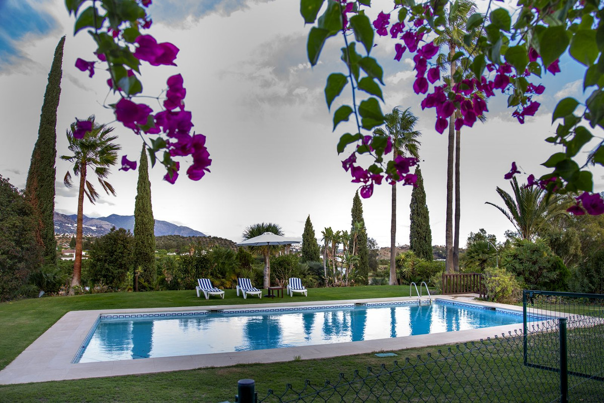 6 Bed Townhouse for sale in La Cala Golf Costa Del Sol, Málaga, Spain