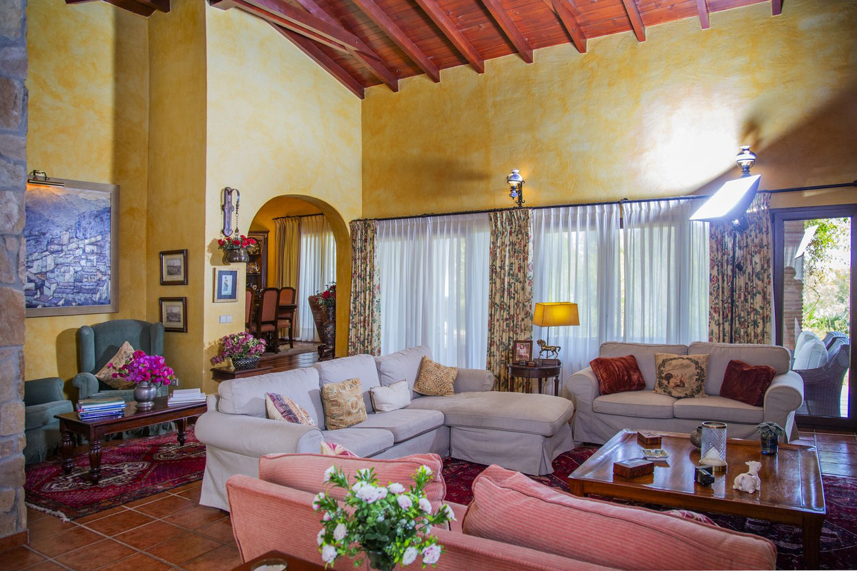 6 Bed Townhouse for sale in La Cala Golf Costa Del Sol, Málaga, Spain