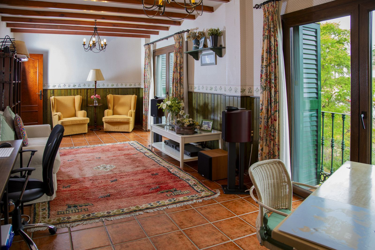 6 Bed Townhouse for sale in La Cala Golf Costa Del Sol, Málaga, Spain