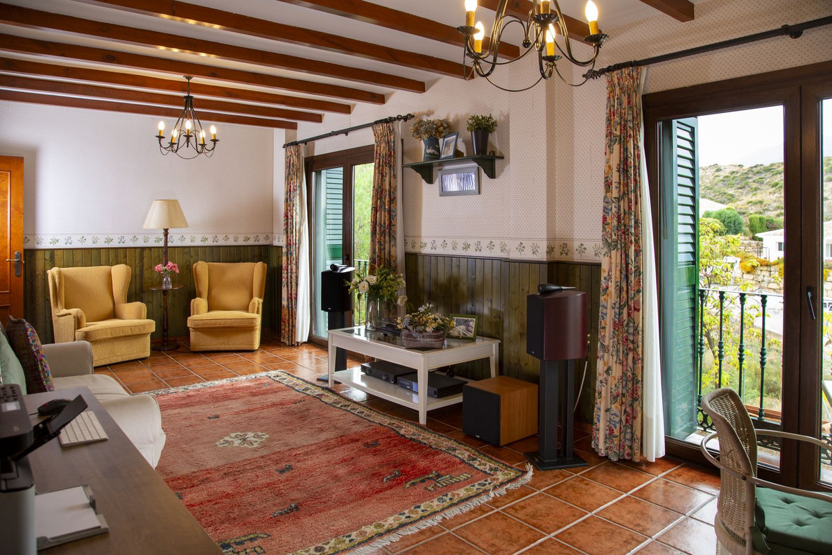6 Bed Townhouse for sale in La Cala Golf Costa Del Sol, Málaga, Spain