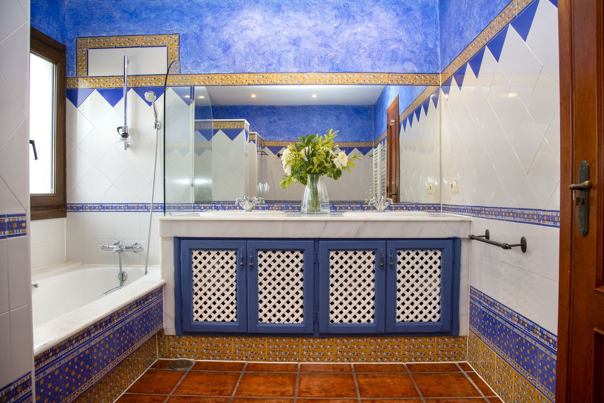 6 Bed Townhouse for sale in La Cala Golf Costa Del Sol, Málaga, Spain