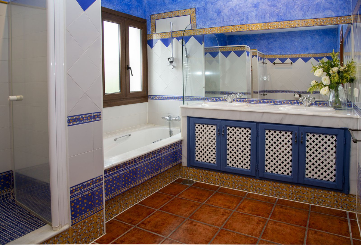 6 Bed Townhouse for sale in La Cala Golf Costa Del Sol, Málaga, Spain