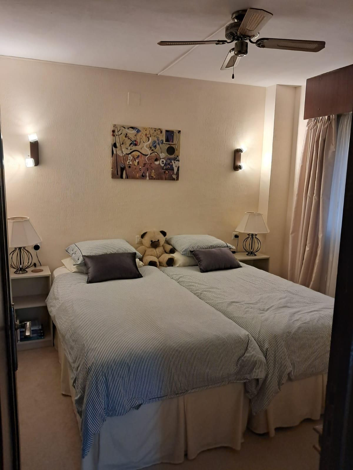 2 Bed Apartment for sale in Fuengirola Costa Del Sol, Málaga, Spain