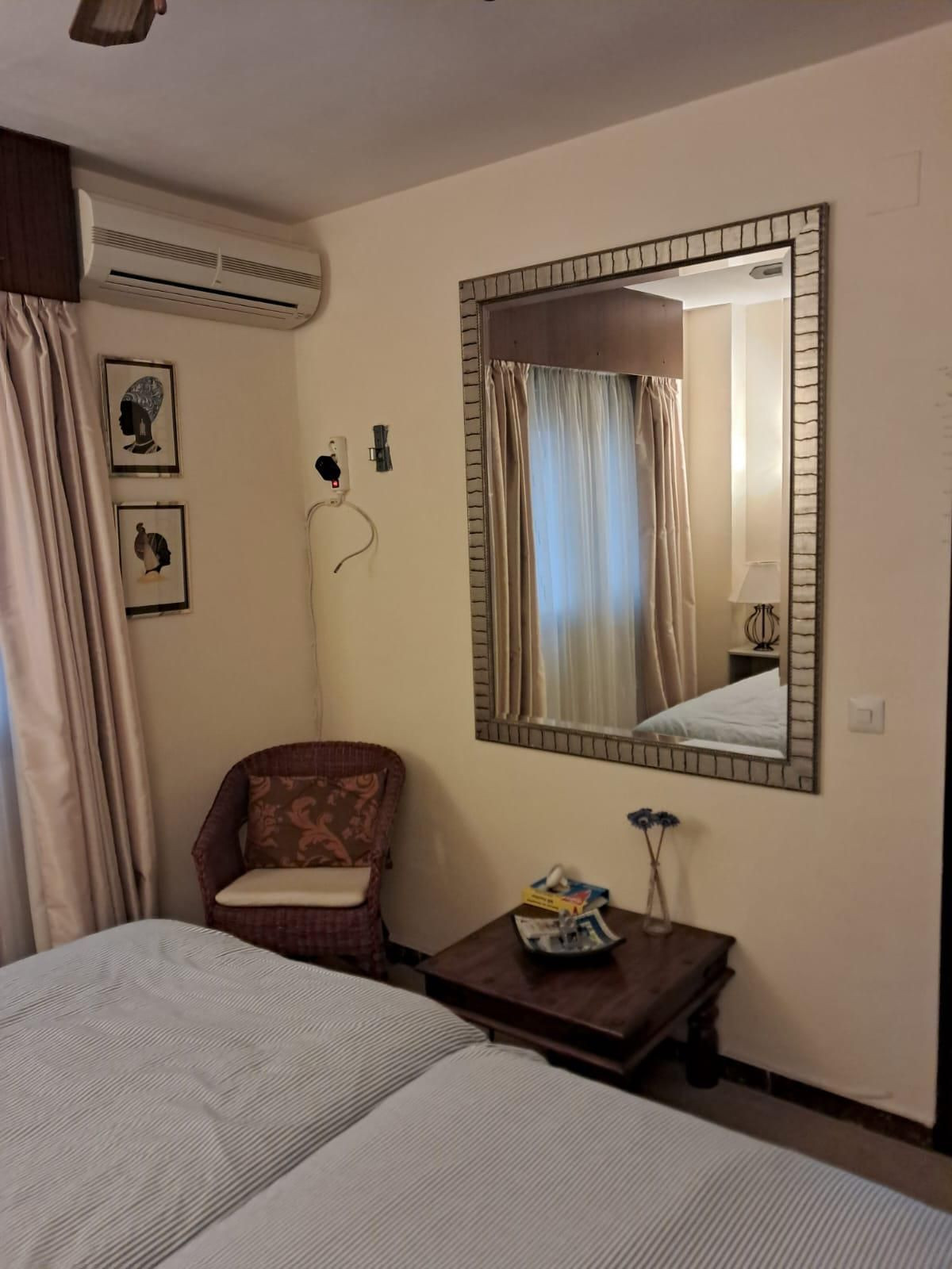 2 Bed Apartment for sale in Fuengirola Costa Del Sol, Málaga, Spain