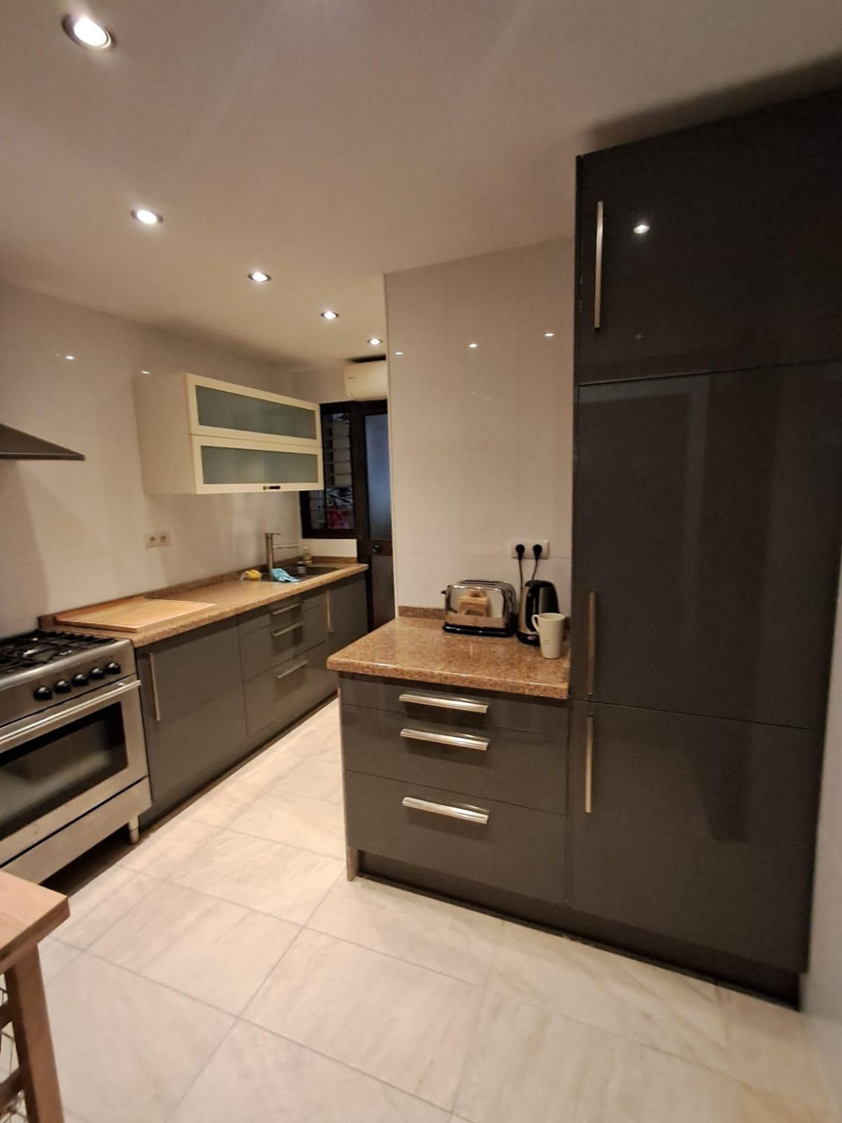2 Bed Apartment for sale in Fuengirola Costa Del Sol, Málaga, Spain