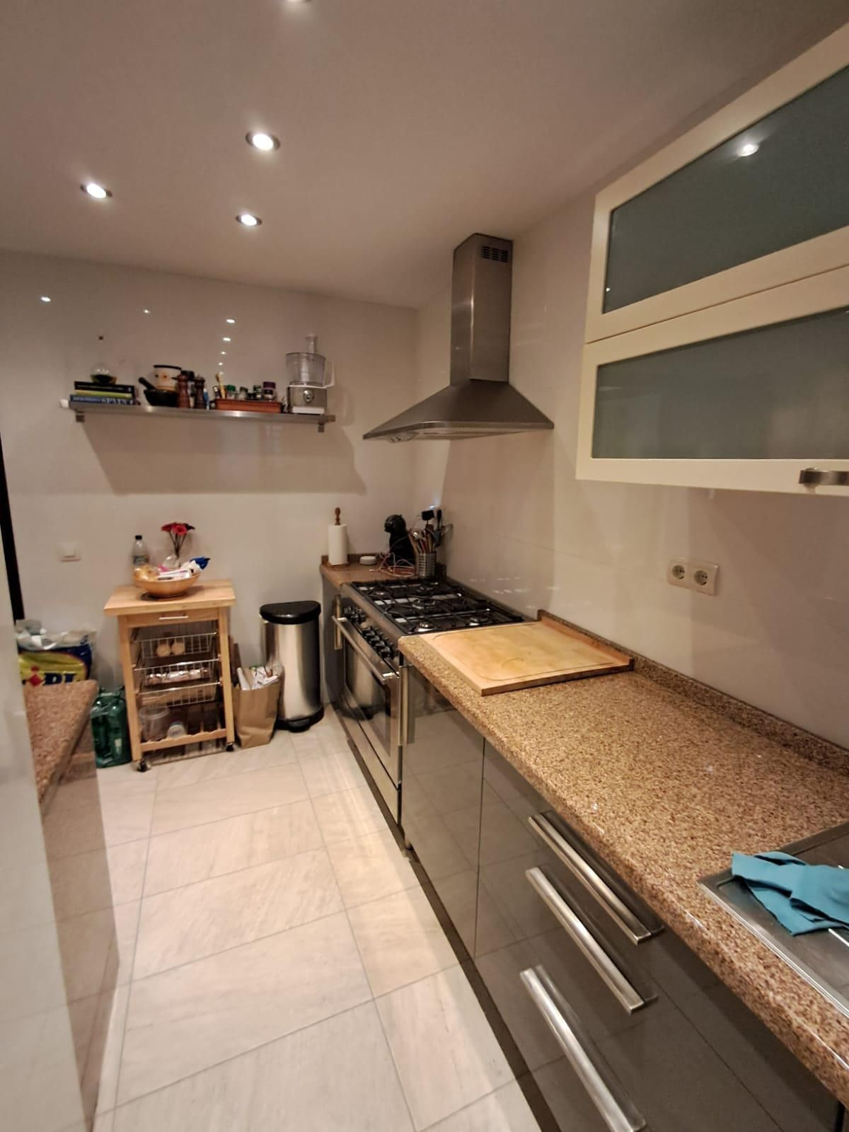 2 Bed Apartment for sale in Fuengirola Costa Del Sol, Málaga, Spain