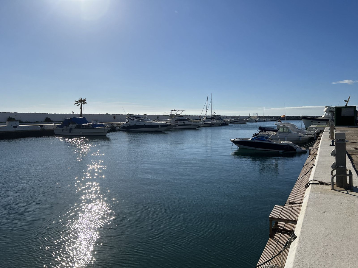 Se vende Apartamento Planta Baja de 1 dormitorios en Costa Del Sol, Málaga, España