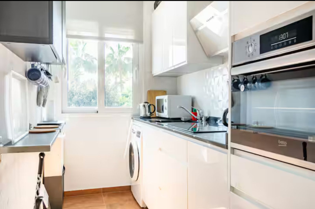 Se vende Apartamento Planta Baja de 1 dormitorios en Costa Del Sol, Málaga, España