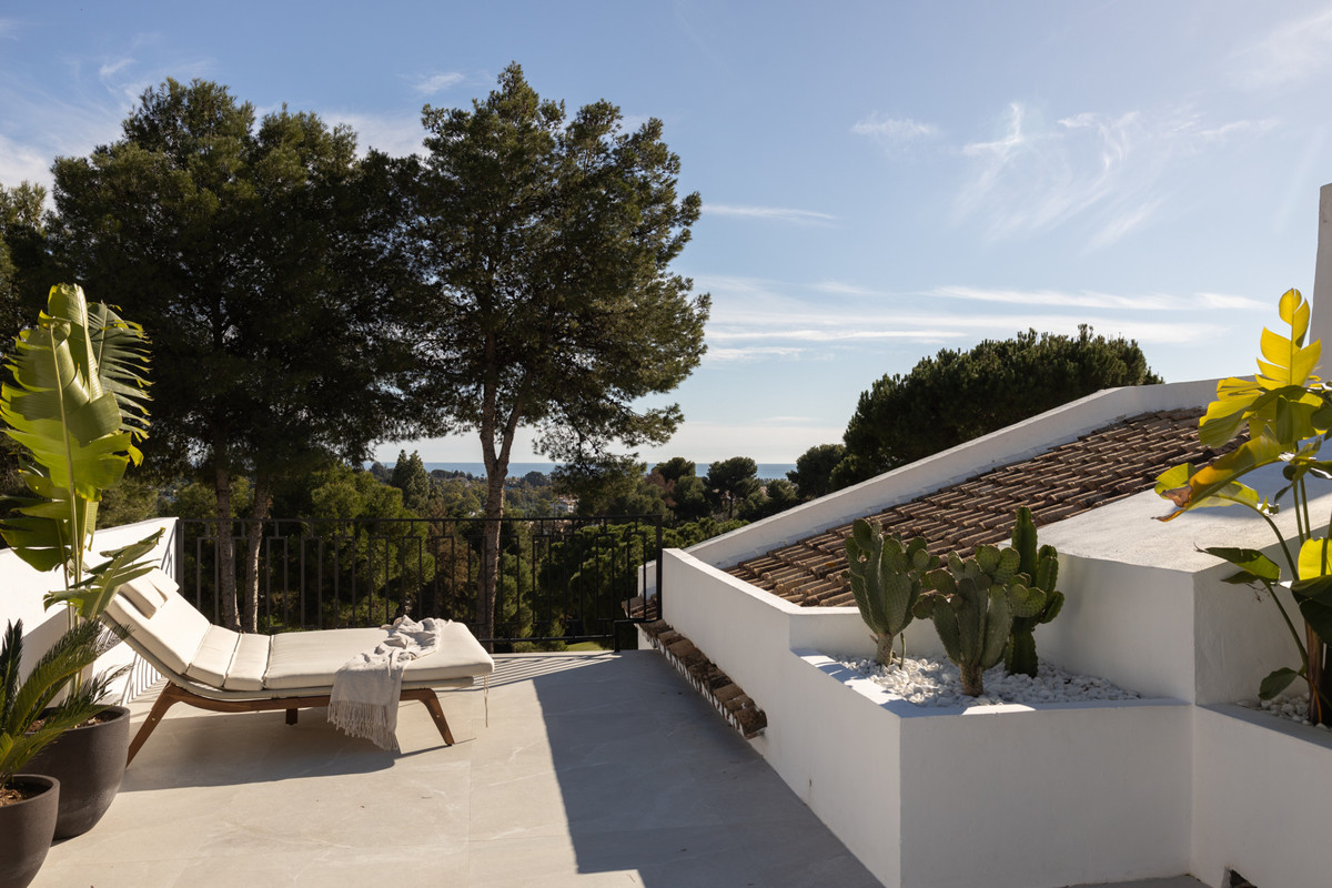 Se vende Pareada de 5 dormitorios en Costa Del Sol, Málaga, España