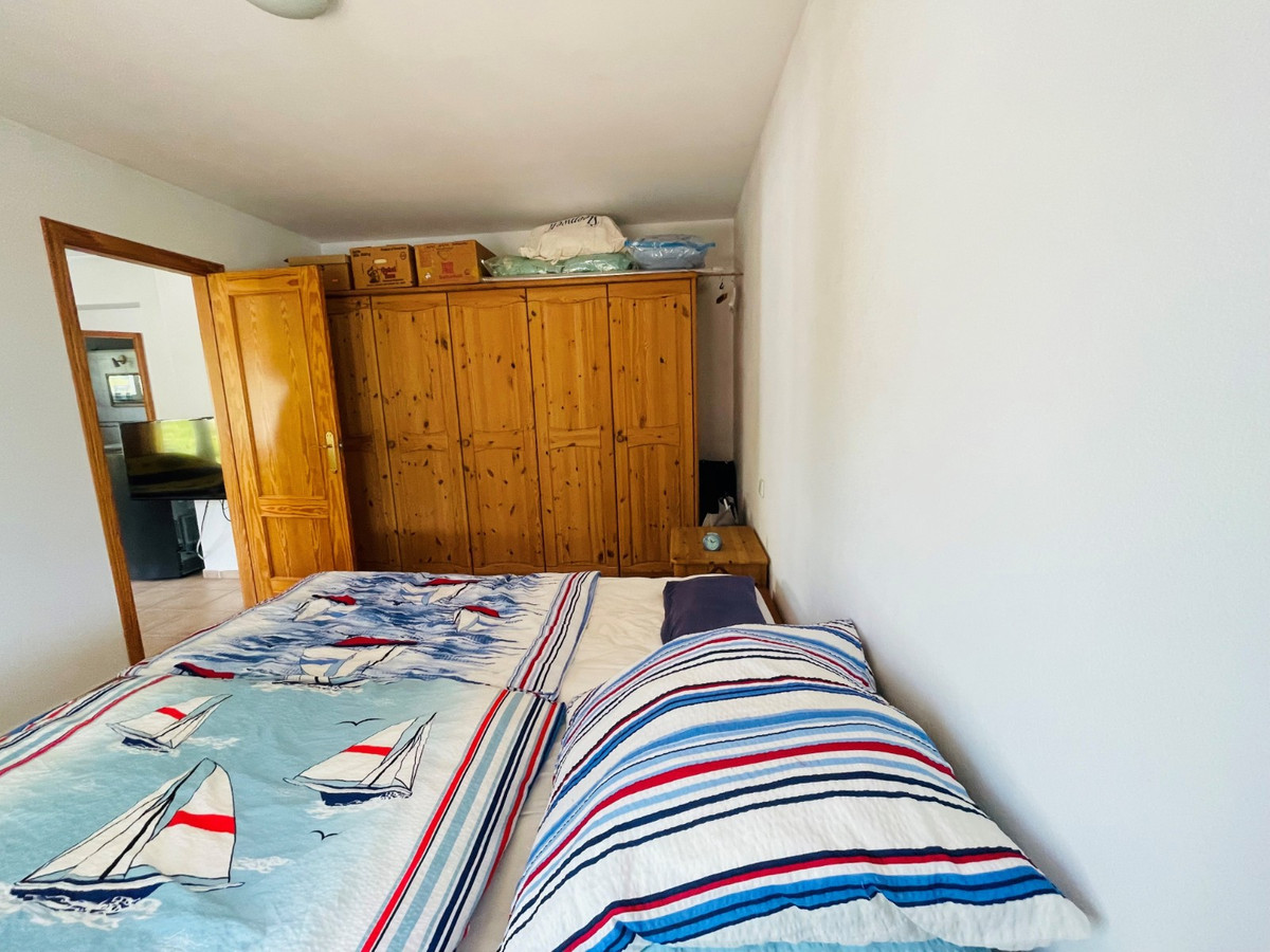 Se vende Villa - Chalet de 6 dormitorios en Costa Blanca, Alicante, España