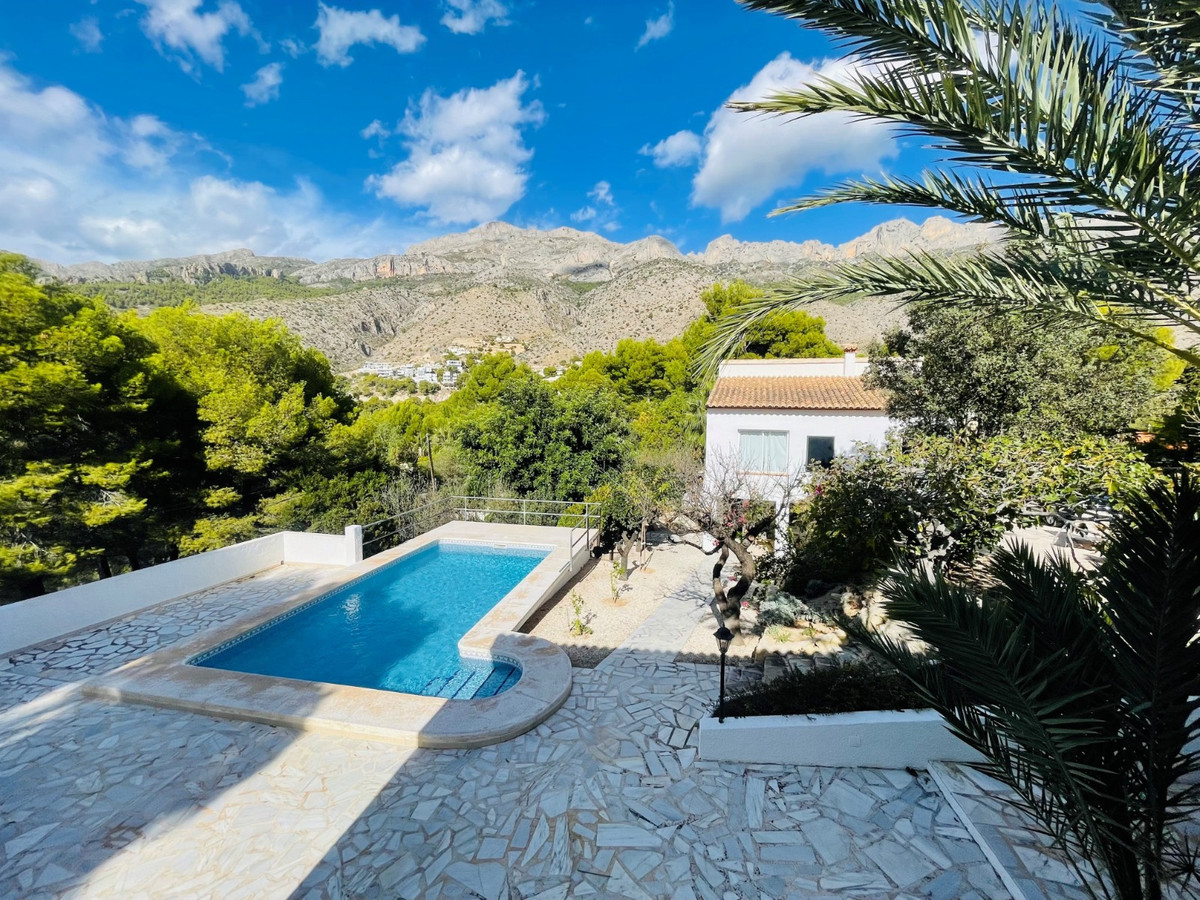 Se vende Villa - Chalet de 6 dormitorios en Costa Blanca, Alicante, España
