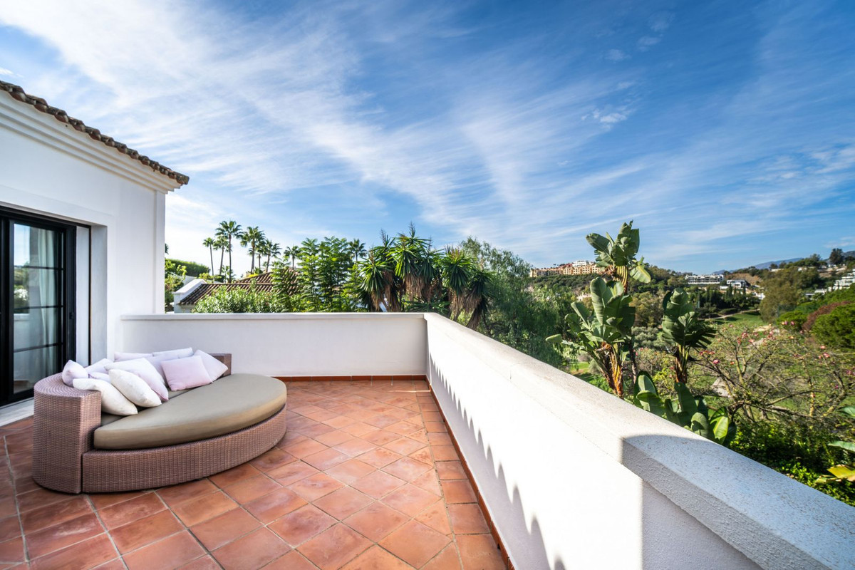 Se vende Villa - Chalet de 4 dormitorios en Costa Del Sol, Málaga, España