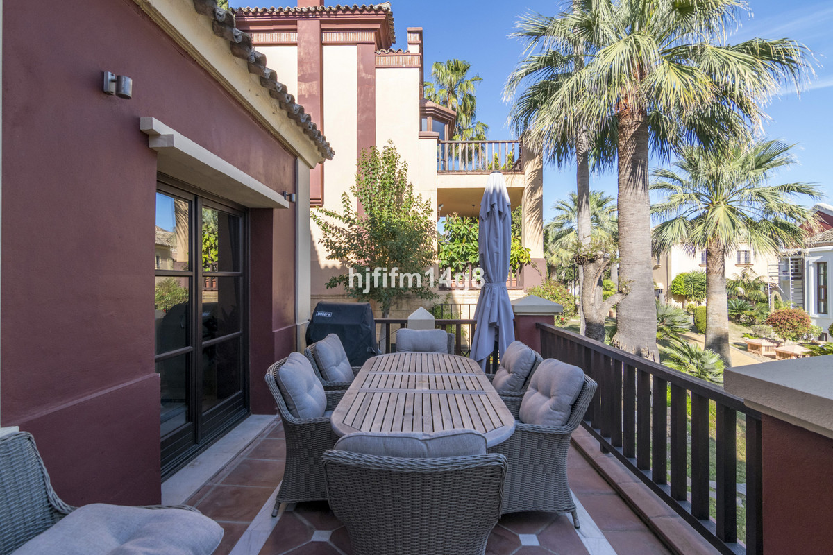 6 Bed Townhouse for sale in The Golden Mile Costa Del Sol, Málaga, Spain