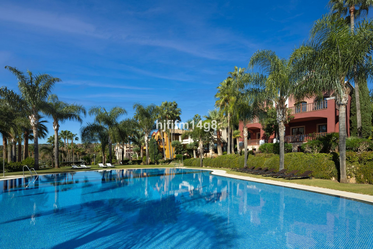 6 Bed Townhouse for sale in The Golden Mile Costa Del Sol, Málaga, Spain
