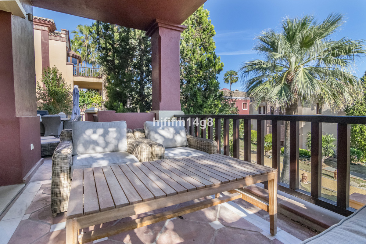 6 Bed Townhouse for sale in The Golden Mile Costa Del Sol, Málaga, Spain