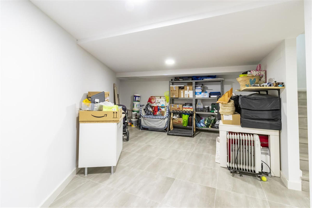 3 Bed Townhouse for sale in San Pedro De Alcántara Costa Del Sol, Málaga, Spain
