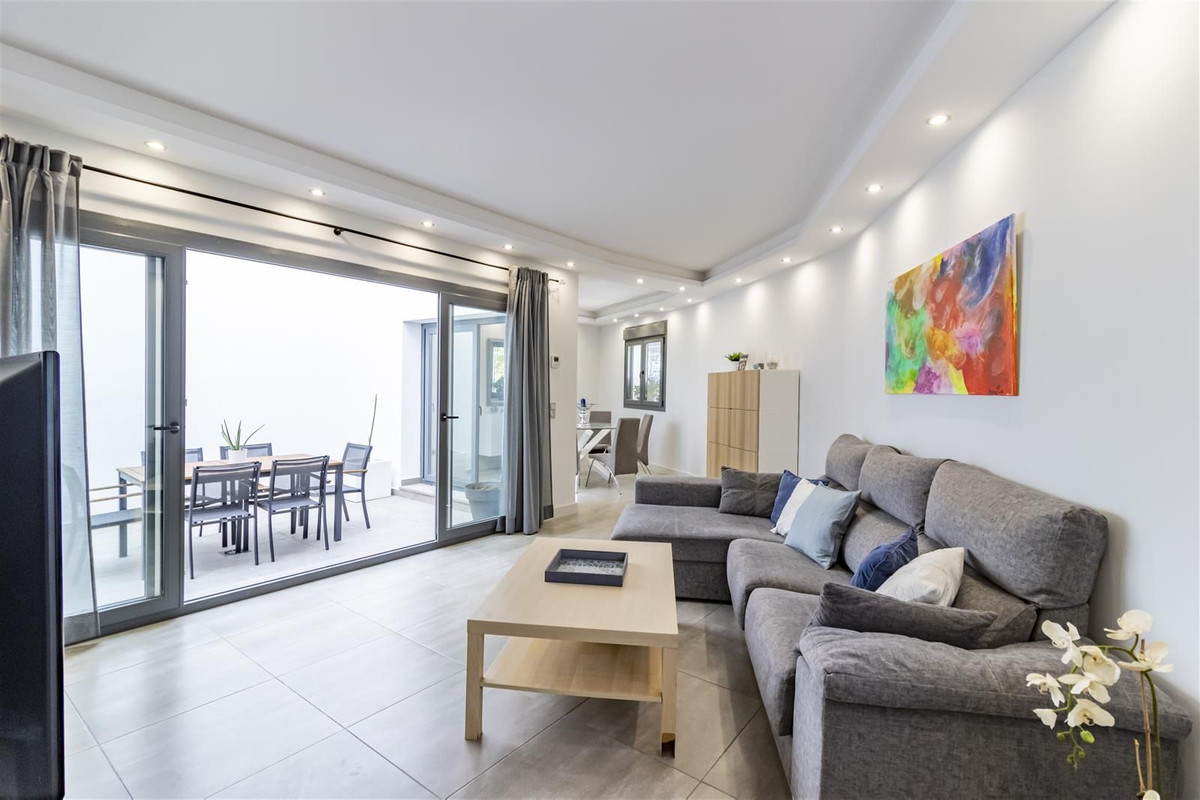 3 Bed Townhouse for sale in San Pedro De Alcántara Costa Del Sol, Málaga, Spain