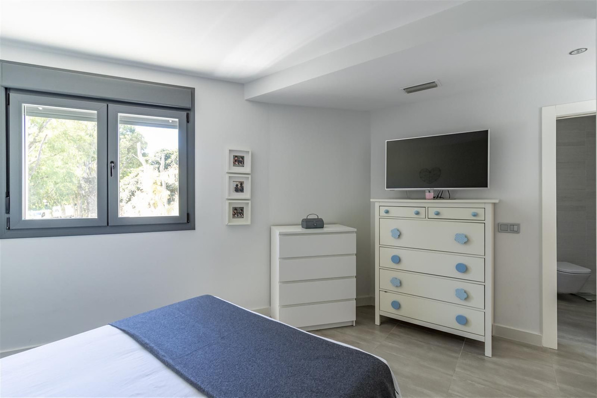3 Bed Townhouse for sale in San Pedro De Alcántara Costa Del Sol, Málaga, Spain