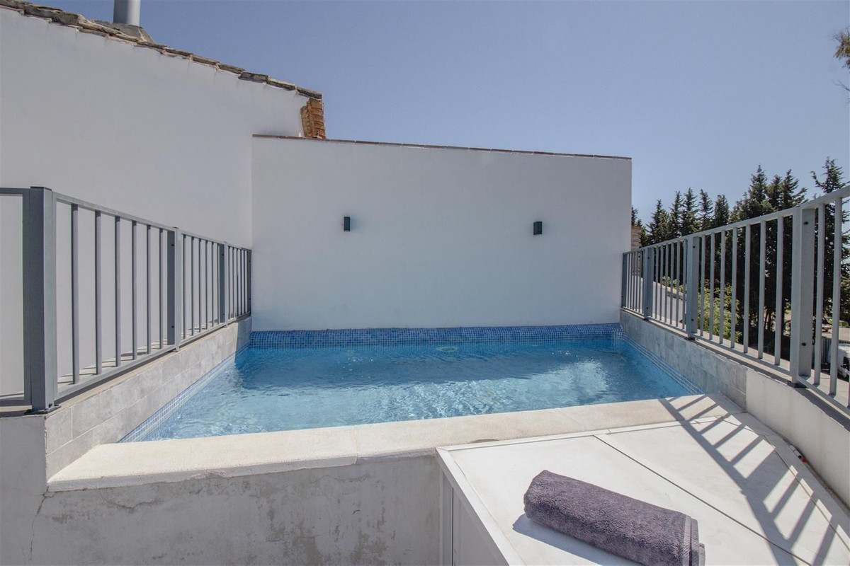 3 Bed Townhouse for sale in San Pedro De Alcántara Costa Del Sol, Málaga, Spain