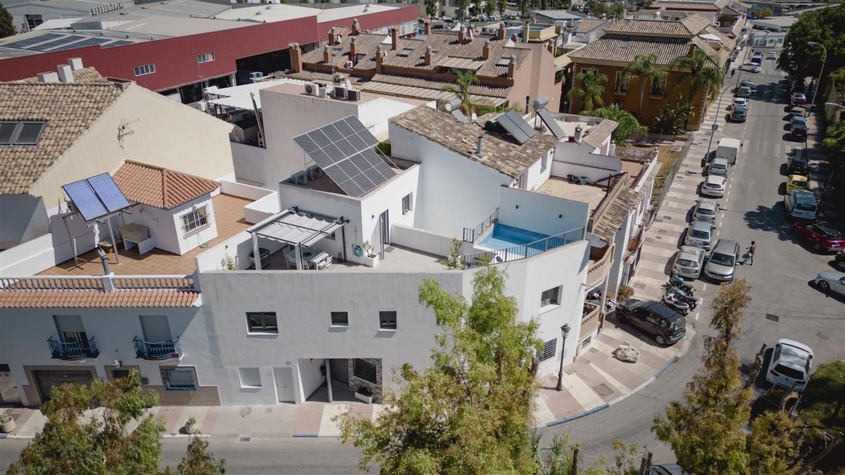 3 Bed Townhouse for sale in San Pedro De Alcántara Costa Del Sol, Málaga, Spain