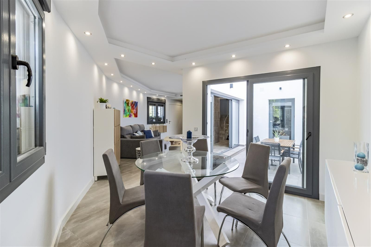 3 Bed Townhouse for sale in San Pedro De Alcántara Costa Del Sol, Málaga, Spain