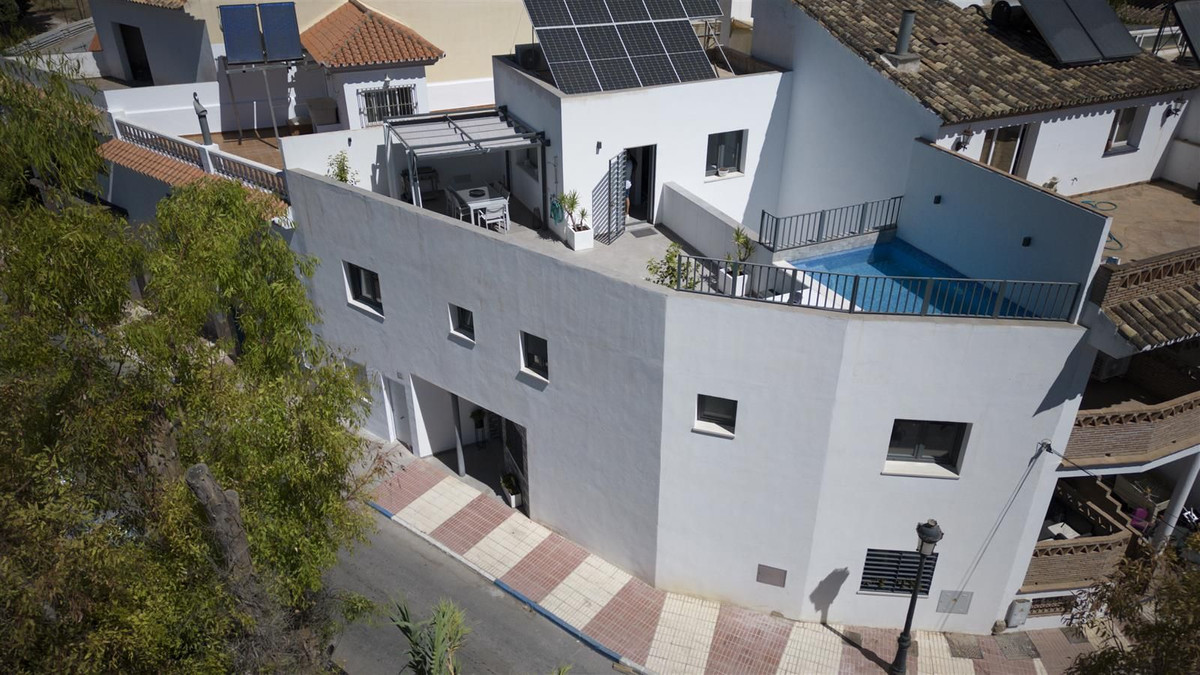 3 Bed Townhouse for sale in San Pedro De Alcántara Costa Del Sol, Málaga, Spain