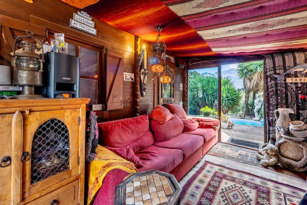 6 Bed Townhouse for sale in Alhaurín El Grande Costa Del Sol, Málaga, Spain