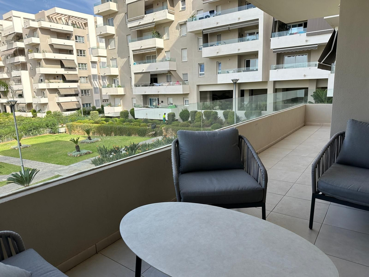 3 Bed Apartment for sale in Nueva Andalucía Costa Del Sol, Málaga, Spain