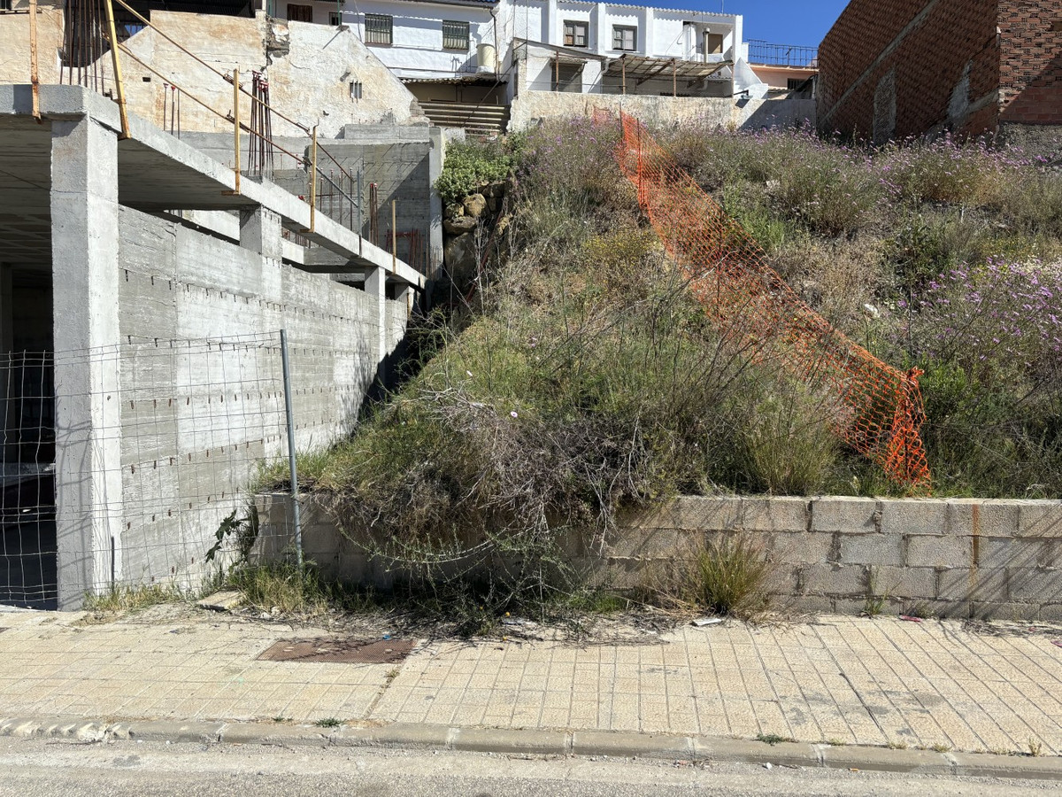 Se vende Terreno Urbano de 1 dormitorios en Costa Del Sol East, Málaga, España