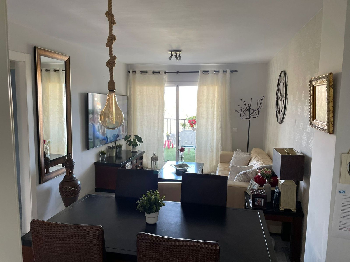 Se vende Apartamento Planta Media de 3 dormitorios en Costa Del Sol, Málaga, España