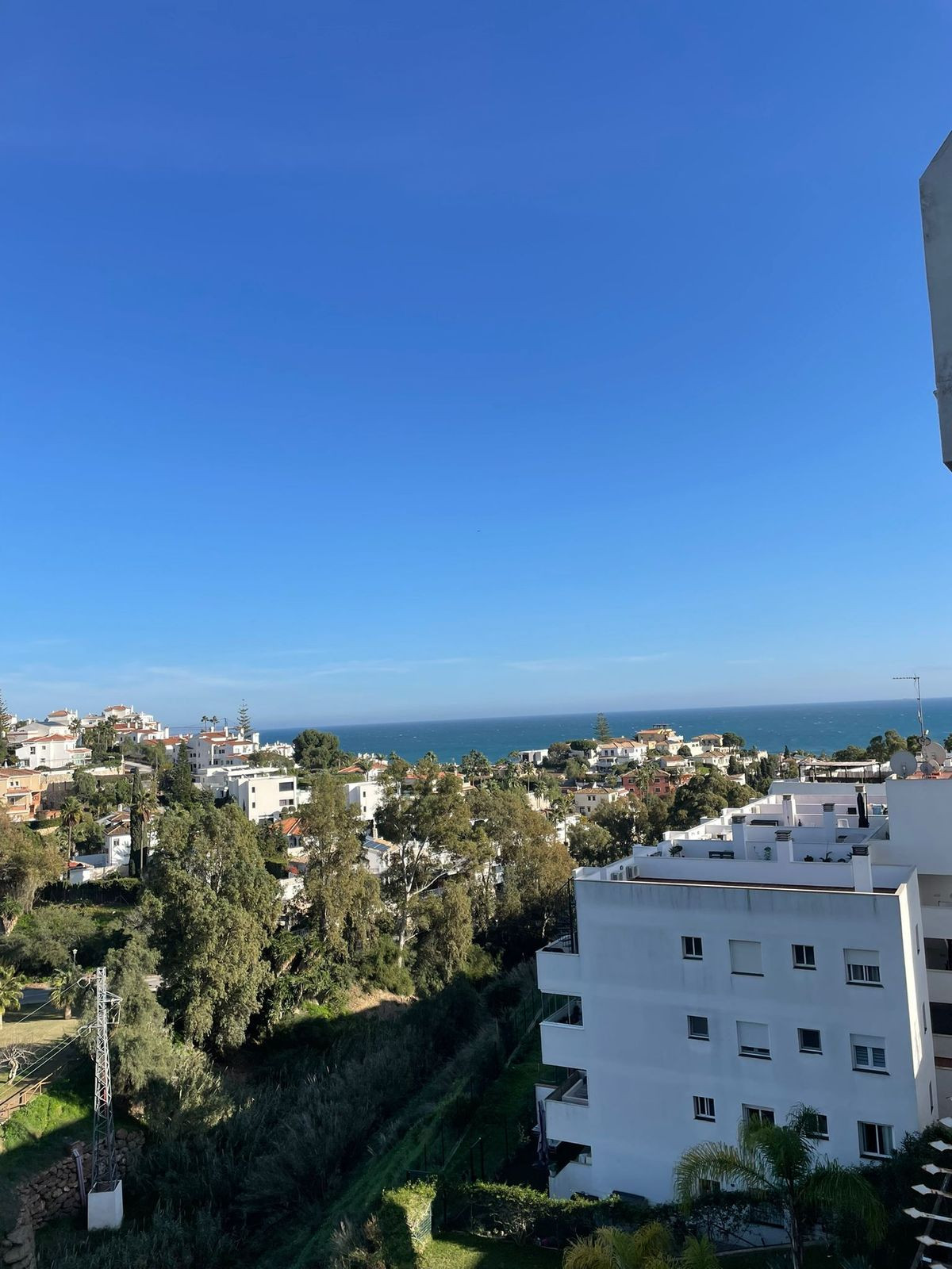 Se vende Apartamento Planta Media de 3 dormitorios en Costa Del Sol, Málaga, España