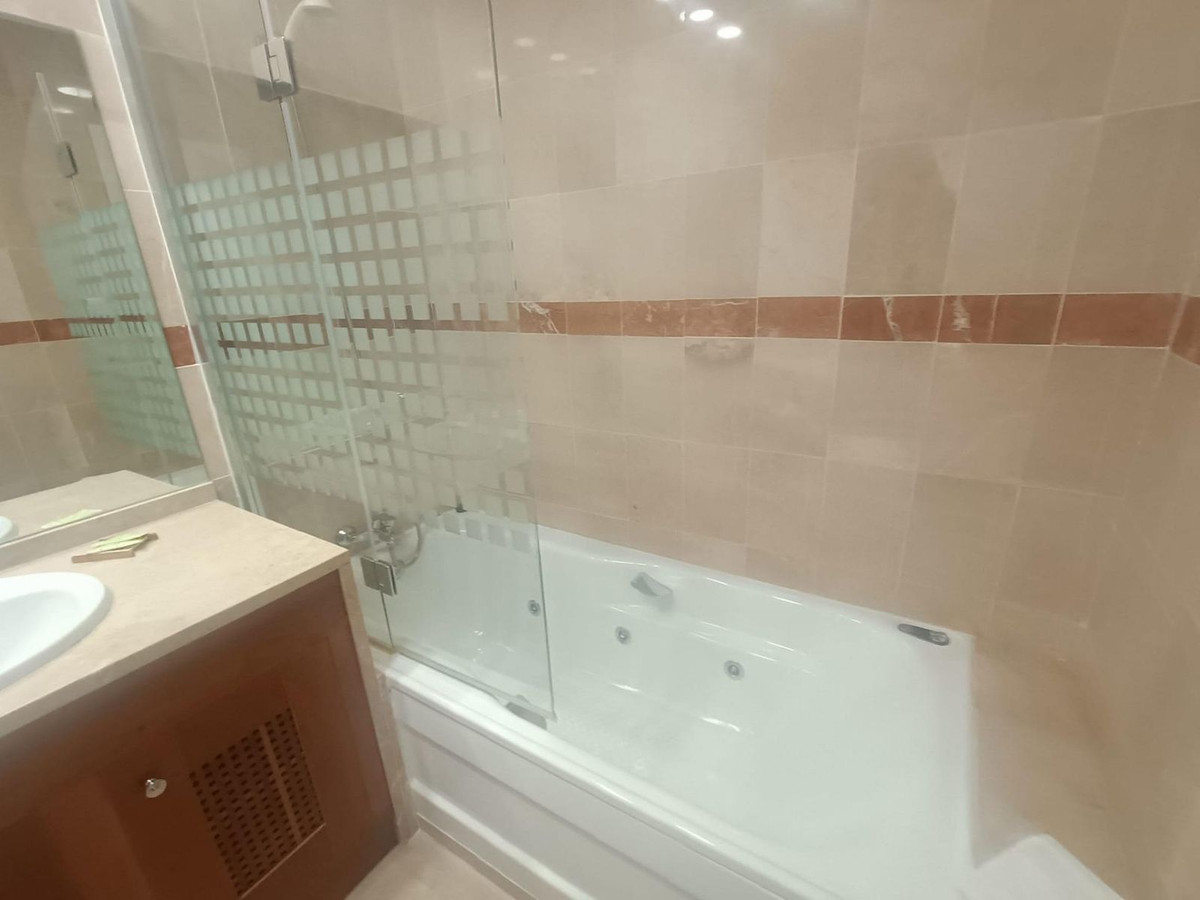 Se vende Adosada de 3 dormitorios en Costa Del Sol, Málaga, España