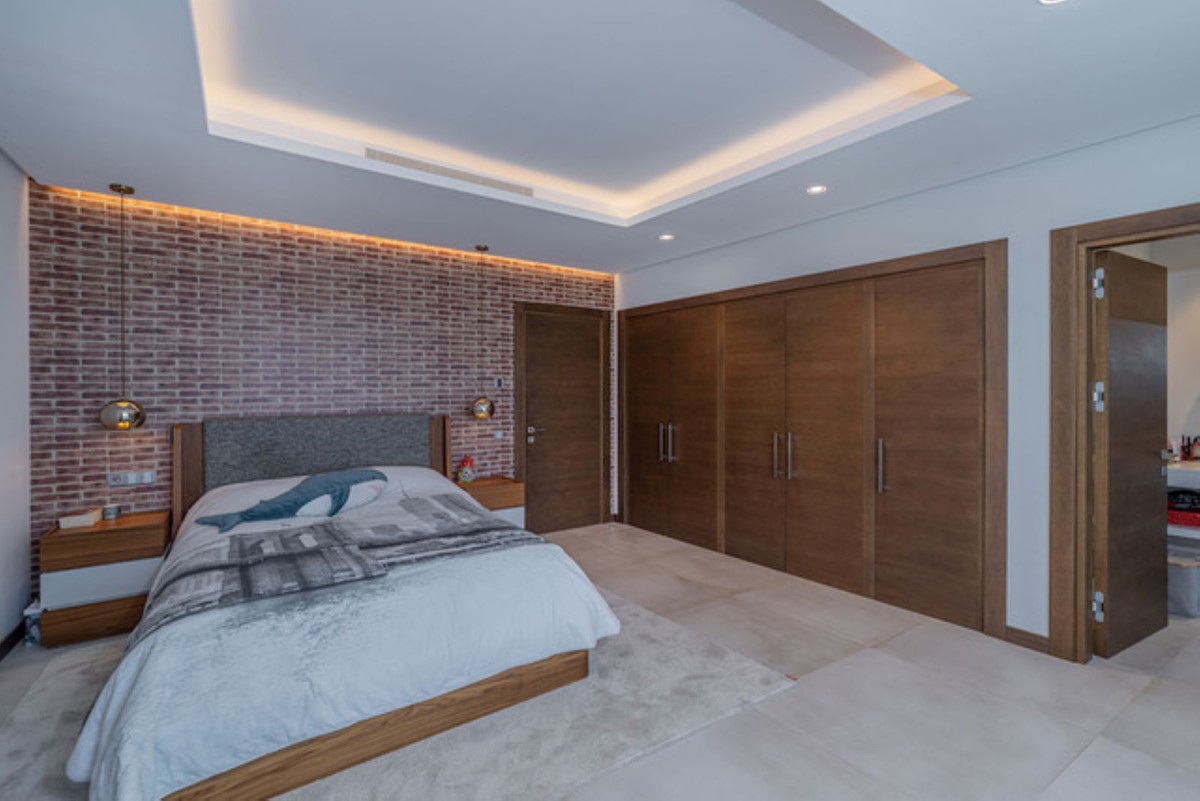 Se vende Villa - Chalet de 5 dormitorios en Costa Del Sol, Málaga, España