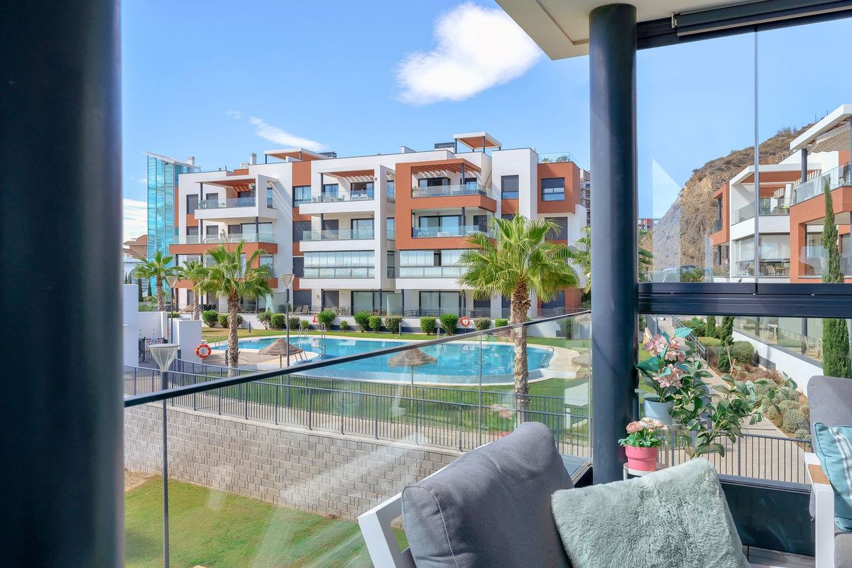 4 Bed Apartment for sale in Fuengirola Costa Del Sol, Málaga, Spain