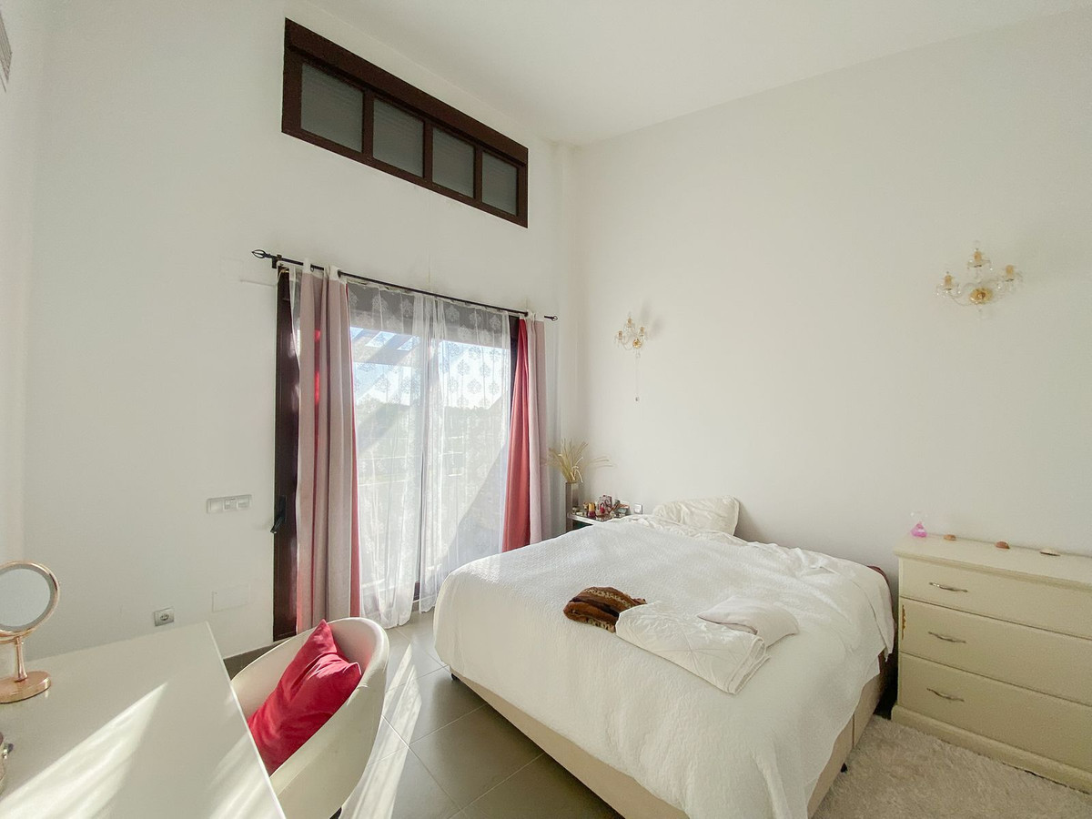 5 Bed Townhouse for sale in Estepona Costa Del Sol, Málaga, Spain