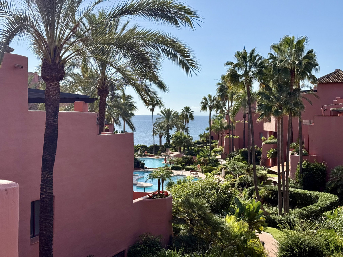 Se vende Apartamento Planta Media de 3 dormitorios en Costa Del Sol, Málaga, España