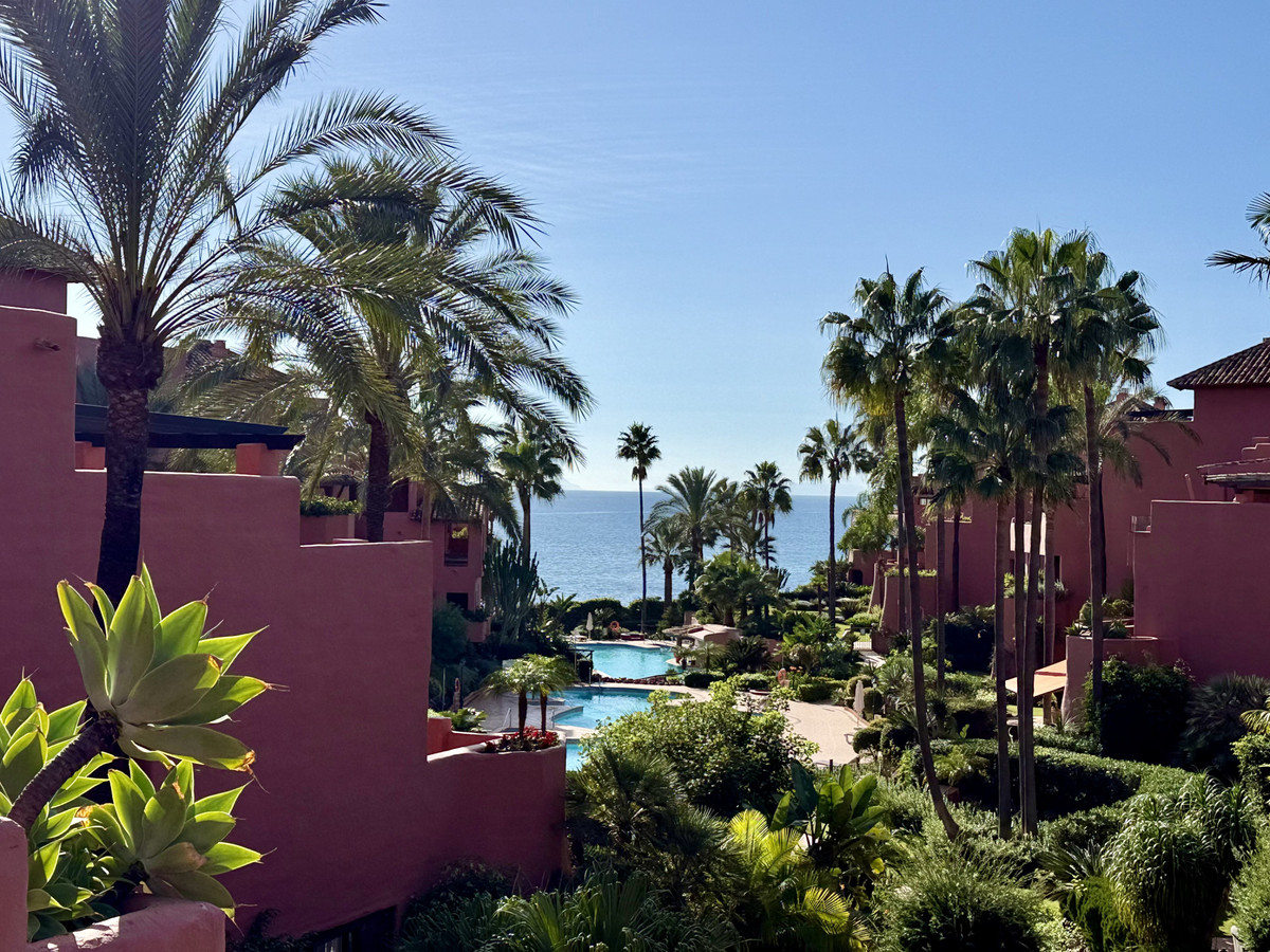 Se vende Apartamento Planta Media de 3 dormitorios en Costa Del Sol, Málaga, España