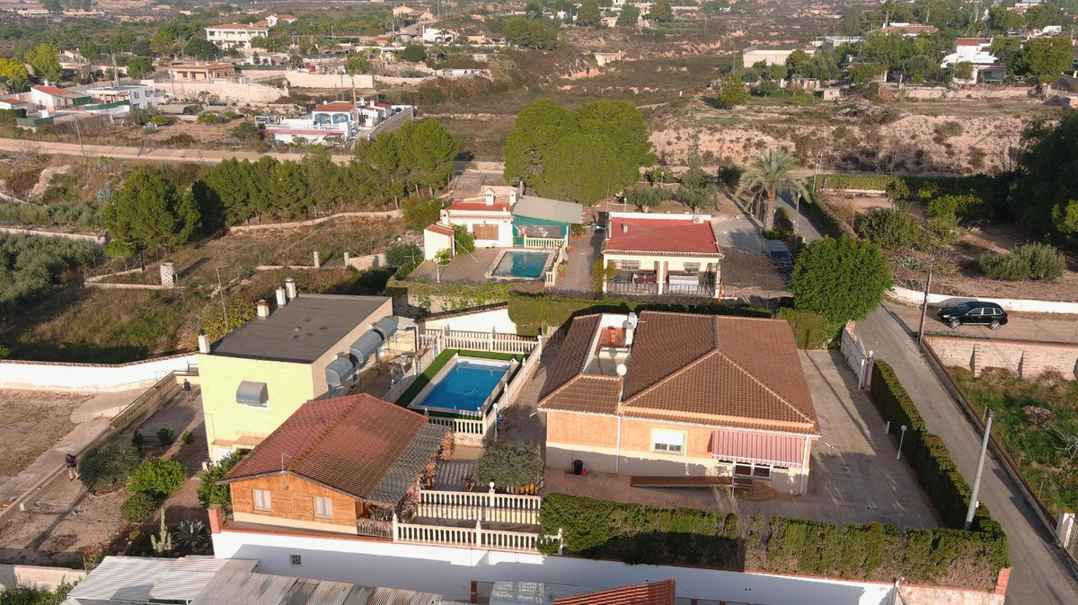 7 Bed Townhouse for sale in Albatera Costa Blanca, Alicante, Spain