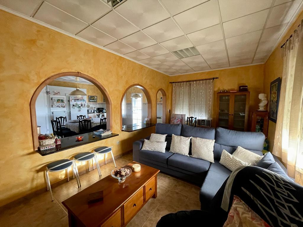 7 Bed Townhouse for sale in Albatera Costa Blanca, Alicante, Spain