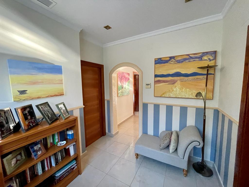 7 Bed Townhouse for sale in Albatera Costa Blanca, Alicante, Spain