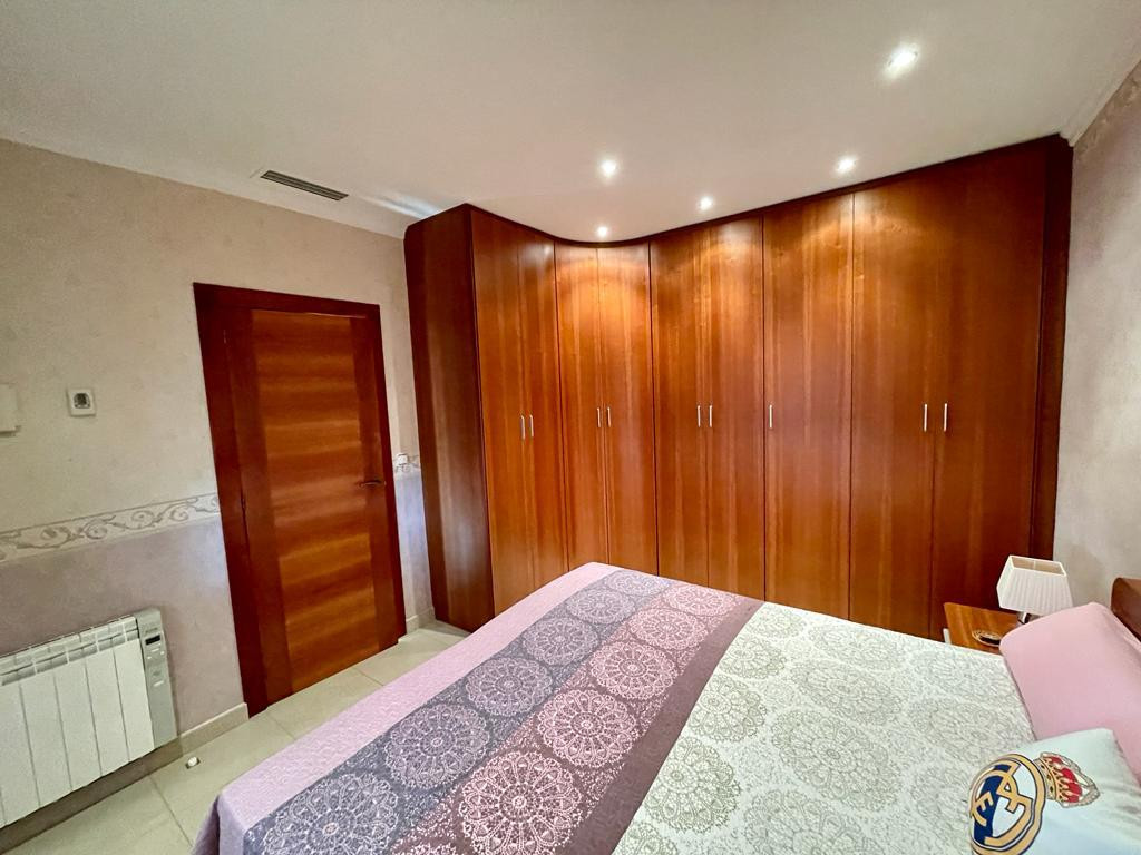 7 Bed Townhouse for sale in Albatera Costa Blanca, Alicante, Spain