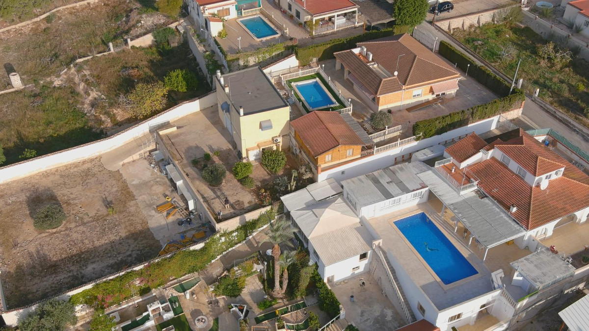 7 Bed Townhouse for sale in Albatera Costa Blanca, Alicante, Spain