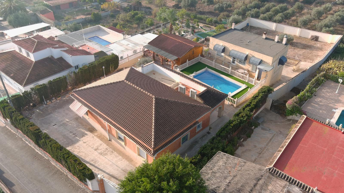 7 Bed Townhouse for sale in Albatera Costa Blanca, Alicante, Spain