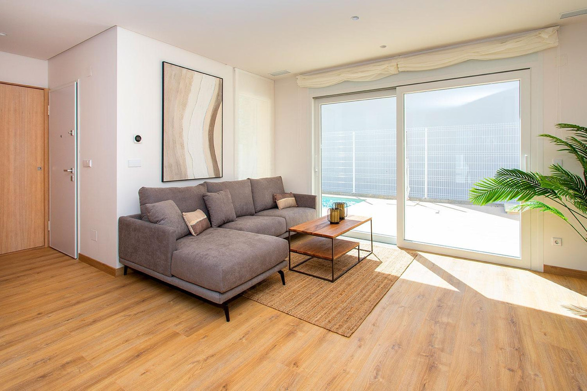 Se vende Bungalow de 3 dormitorios en Costa Blanca, Alicante, España