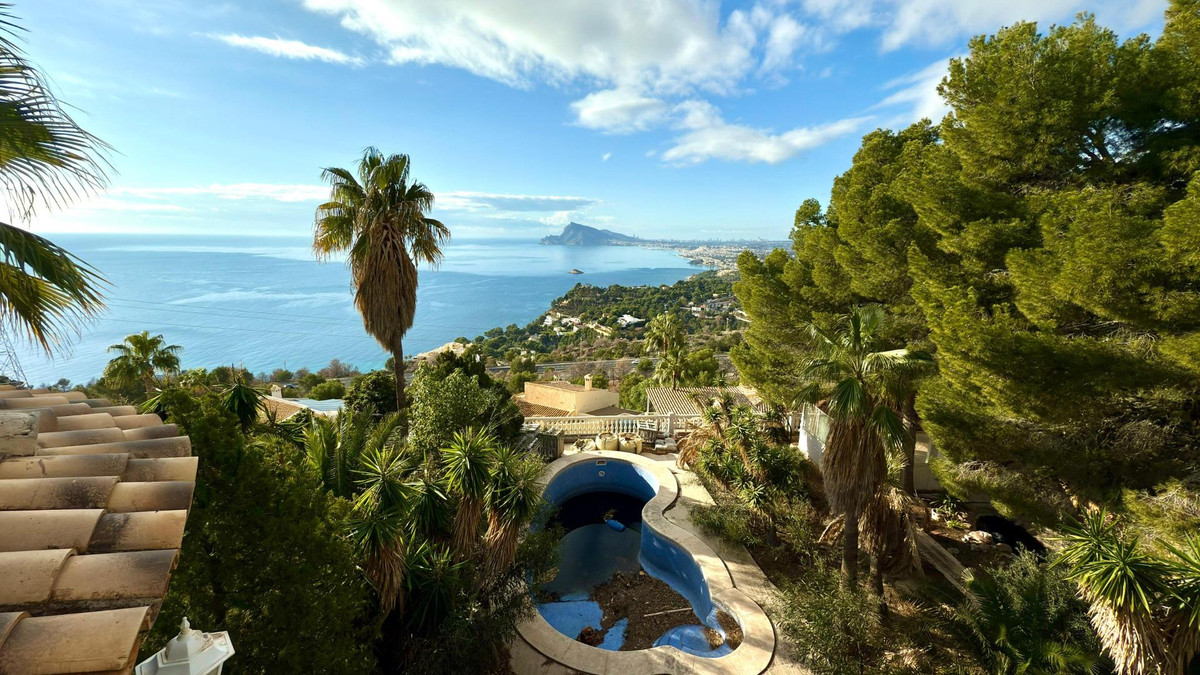 4 Bed Townhouse for sale in Altea Costa Blanca, Alicante, Spain